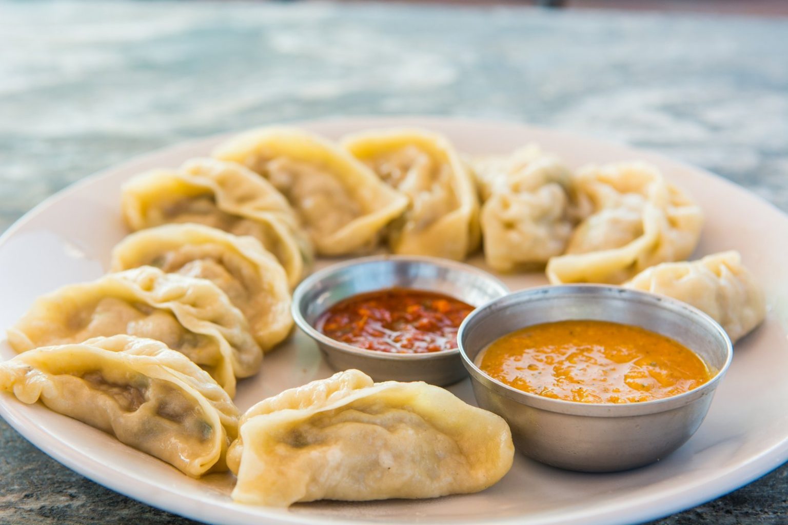 STEAMED DUMPLING : MOMOS